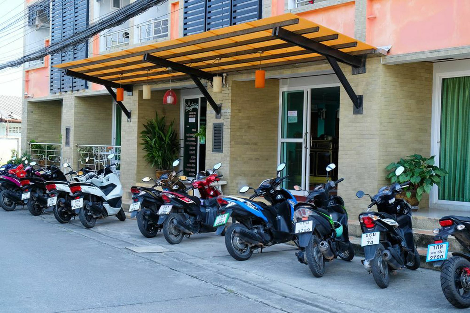 Raya Rawai Place Exterior photo