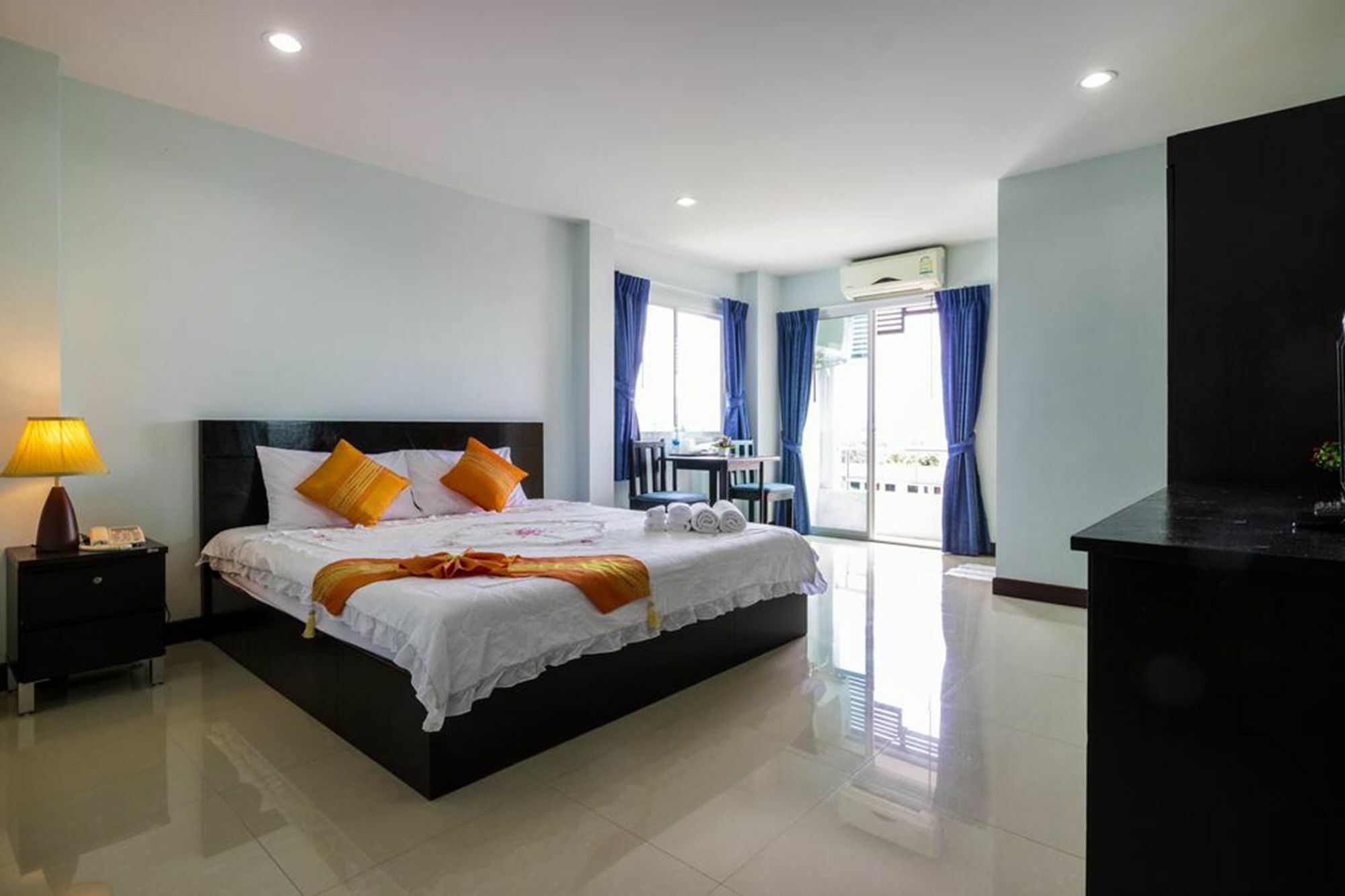 Raya Rawai Place Exterior photo